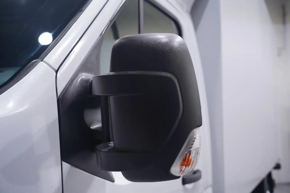 2.3 DCi 163 pk Bakwagen met Laadklep Navi, Airco Apple Carplay, Dakspoiler, Cruise Control, LxBxH 408x205x220 cm