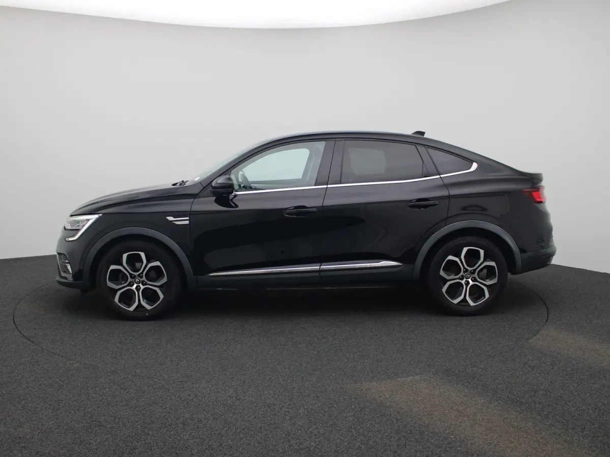 1.6 E-Tech Hybrid 145 Intens | ACHTERUITRIJCAMERA | APPLE CARPLAY - ANDROID AUTO | LANE ASSIST | KEYLESS |