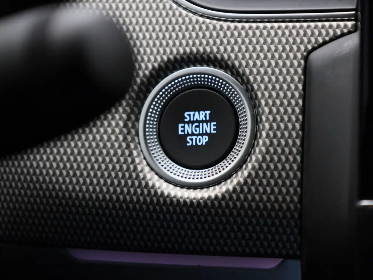1.6 E-Tech Hybrid 145 Intens | ACHTERUITRIJCAMERA | APPLE CARPLAY - ANDROID AUTO | LANE ASSIST | KEYLESS |