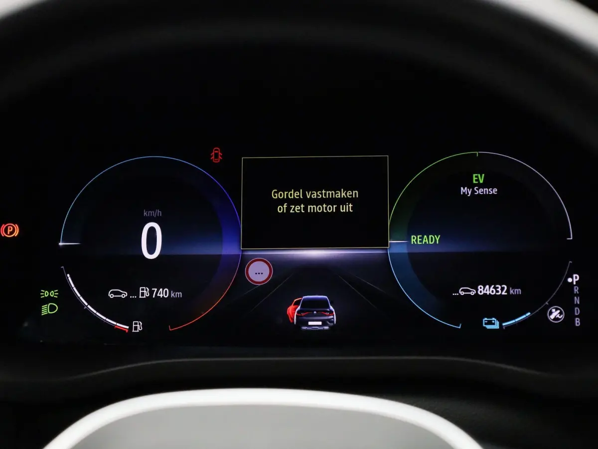 1.6 E-Tech Hybrid 145 Intens | ACHTERUITRIJCAMERA | APPLE CARPLAY - ANDROID AUTO | LANE ASSIST | KEYLESS |