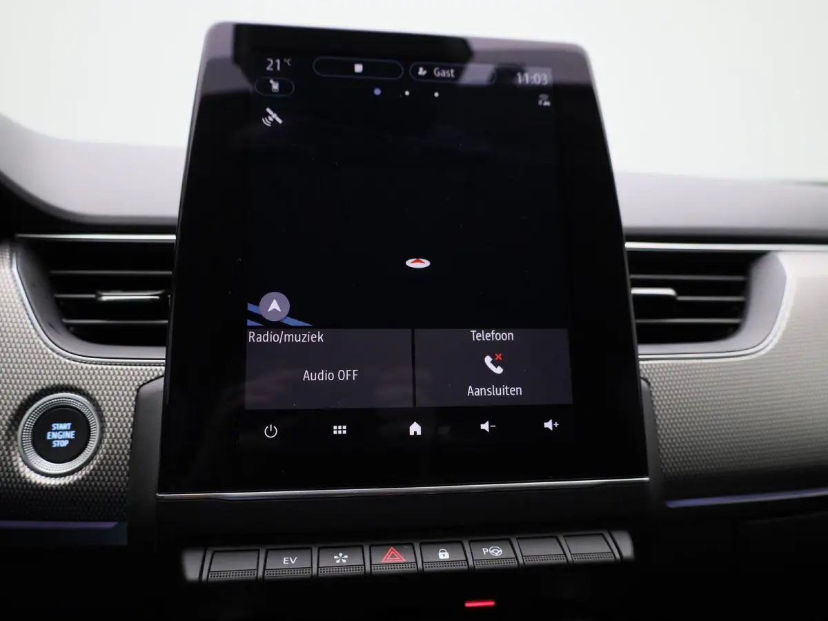 1.6 E-Tech Hybrid 145 Intens | ACHTERUITRIJCAMERA | APPLE CARPLAY - ANDROID AUTO | LANE ASSIST | KEYLESS |