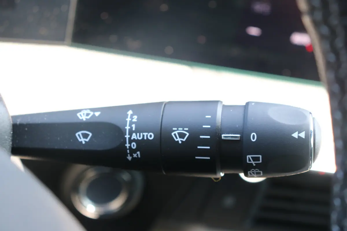 1.2 Turbo Hybrid GS | Navi | Stoel en stuur verw. | Camera | Keyless | PDC V+A | DAB |