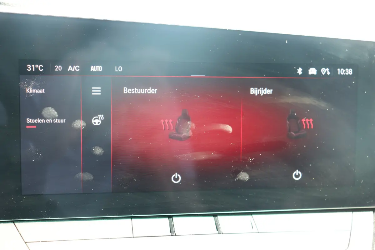 1.2 Turbo Hybrid GS | Navi | Stoel en stuur verw. | Camera | Keyless | PDC V+A | DAB |