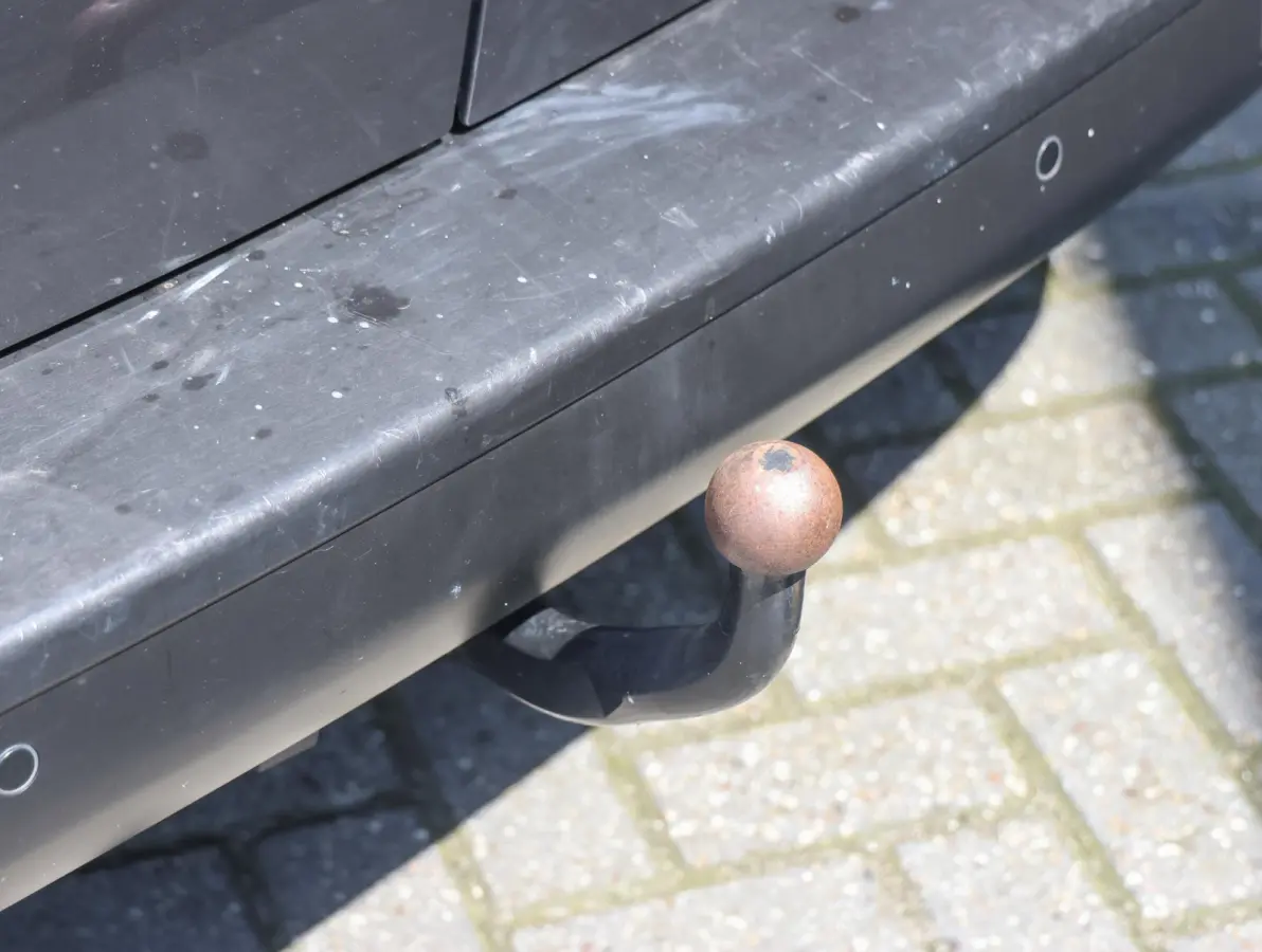 100pk L1 Edition | 1ste eigenaar | Trekhaak | Parkeersensoren | Airco | Schuifdeur | Imperiaal