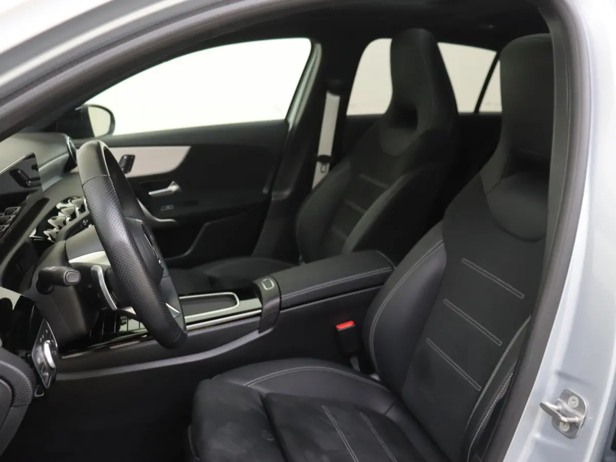 250 e Business Solution AMG / Panorama-dak / Night-Pakket / Memory-Stoelen / 360Graden-Camera / Headup-Display /