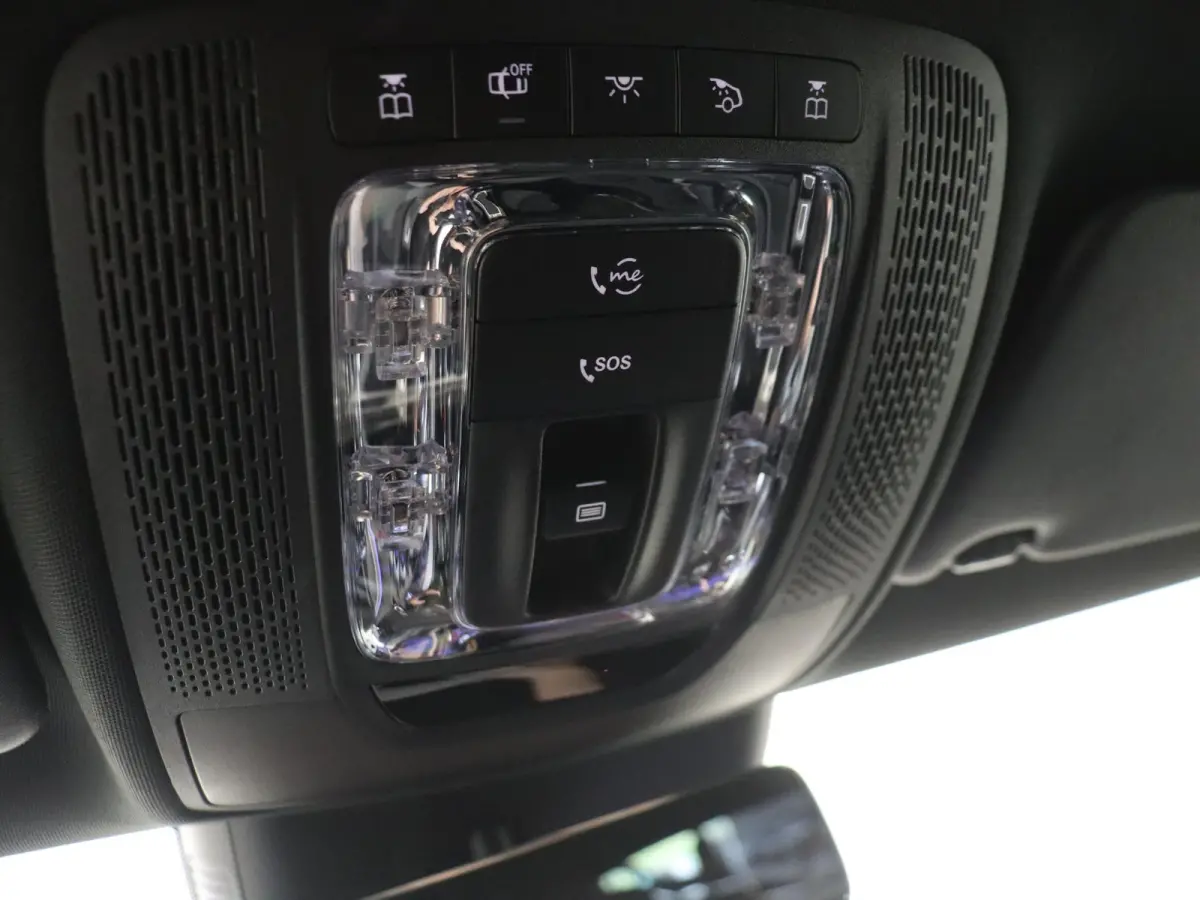 250 e Business Solution AMG / Panorama-dak / Night-Pakket / Memory-Stoelen / 360Graden-Camera / Headup-Display /