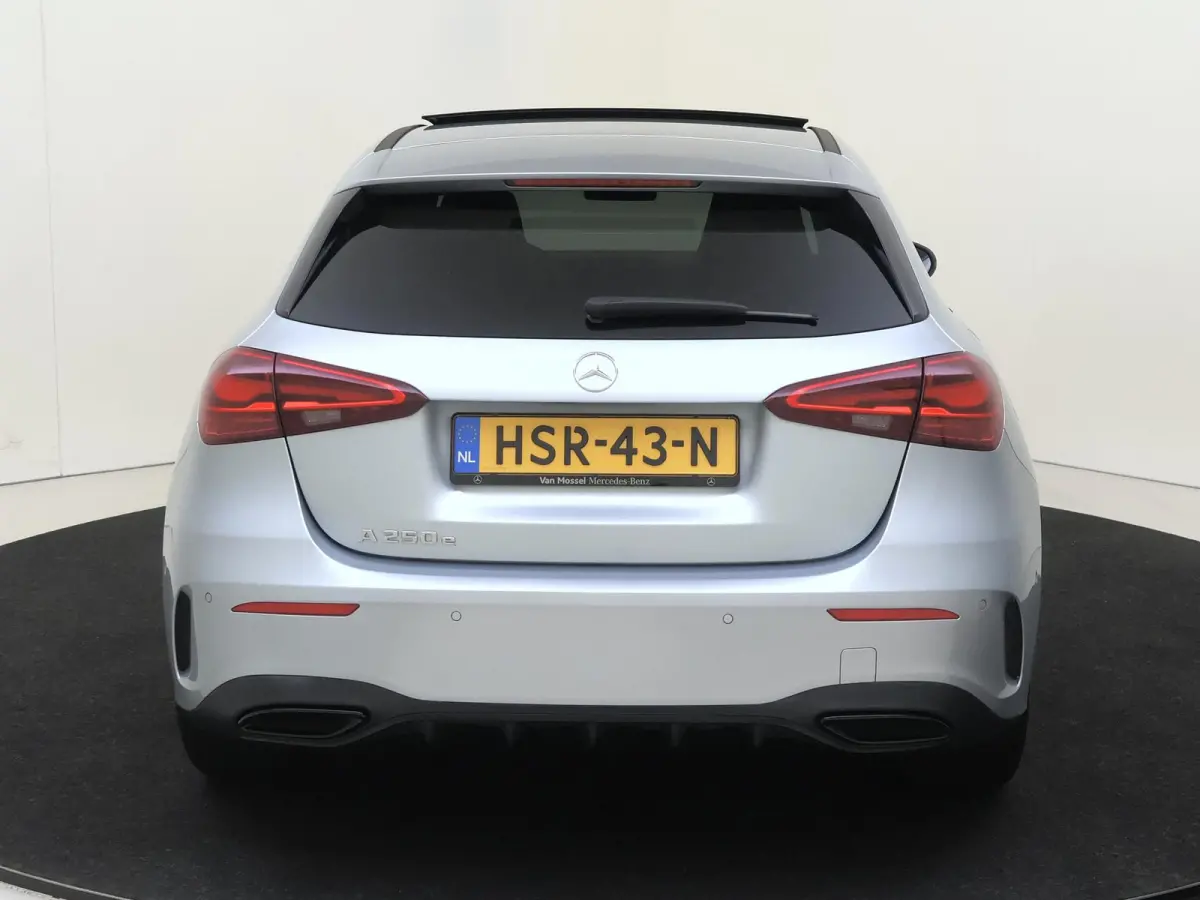 250 e Business Solution AMG / Panorama-dak / Night-Pakket / Memory-Stoelen / 360Graden-Camera / Headup-Display /