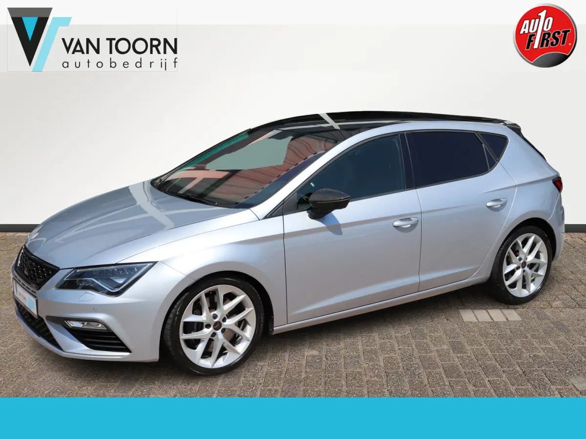 2.0 TSI CUPRA DSG Automaat Panoramadak, volledig digitaal instrumentenpaneel.