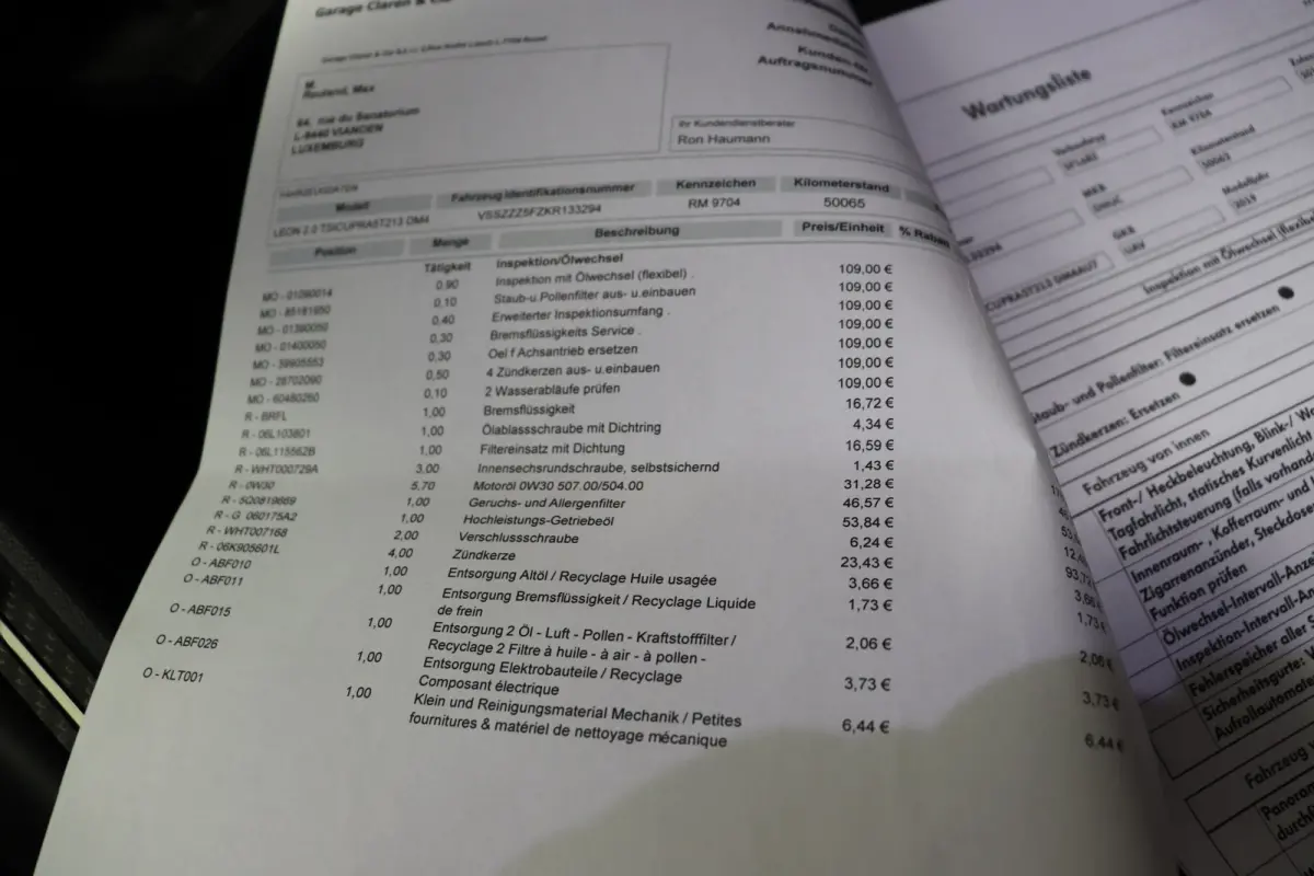 2.0 TSI CUPRA DSG Automaat Panoramadak, volledig digitaal instrumentenpaneel.