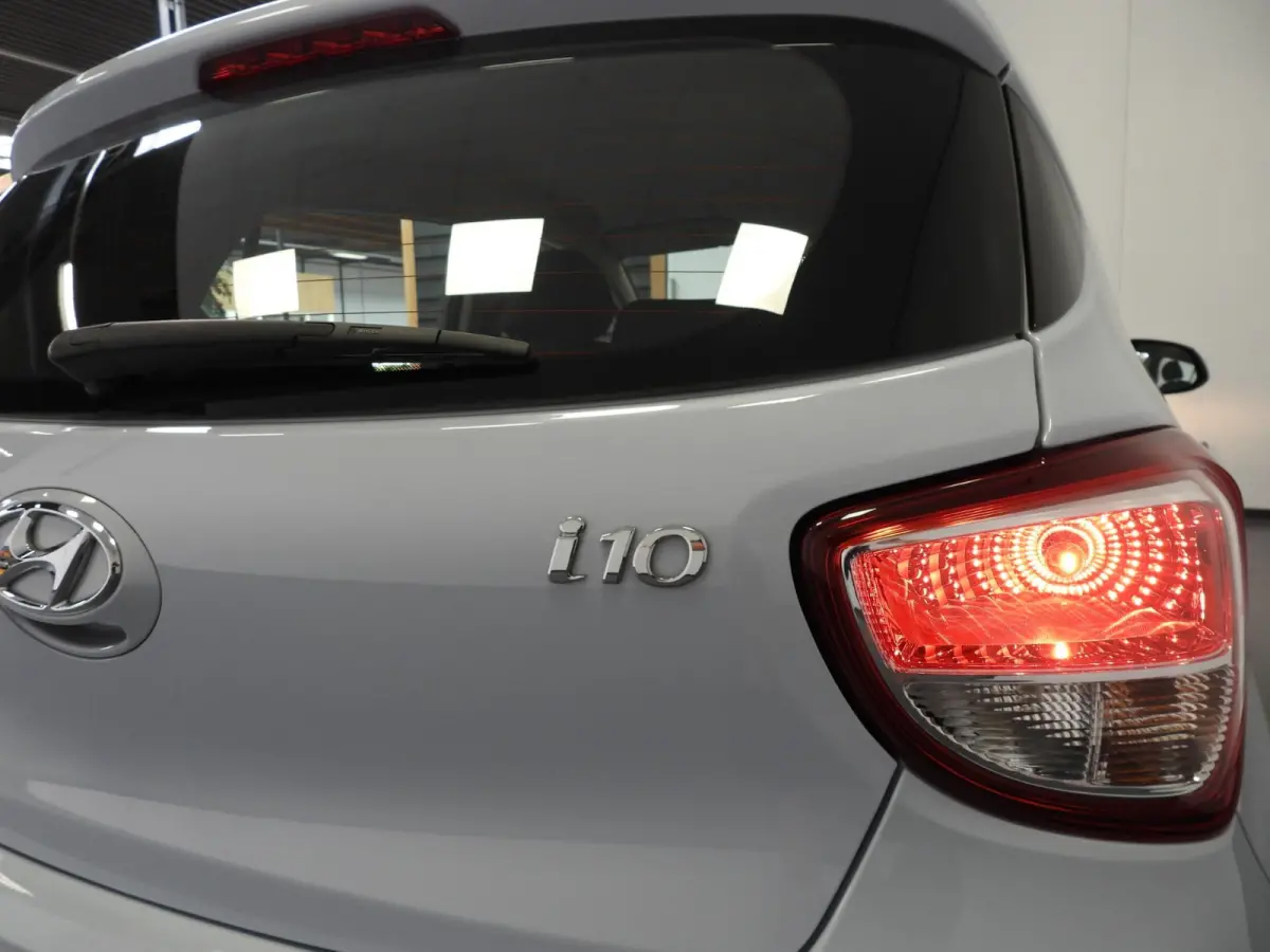 1.0i Comfort Smart Pack NAVI/AIRCO/CRUISE/PDC!