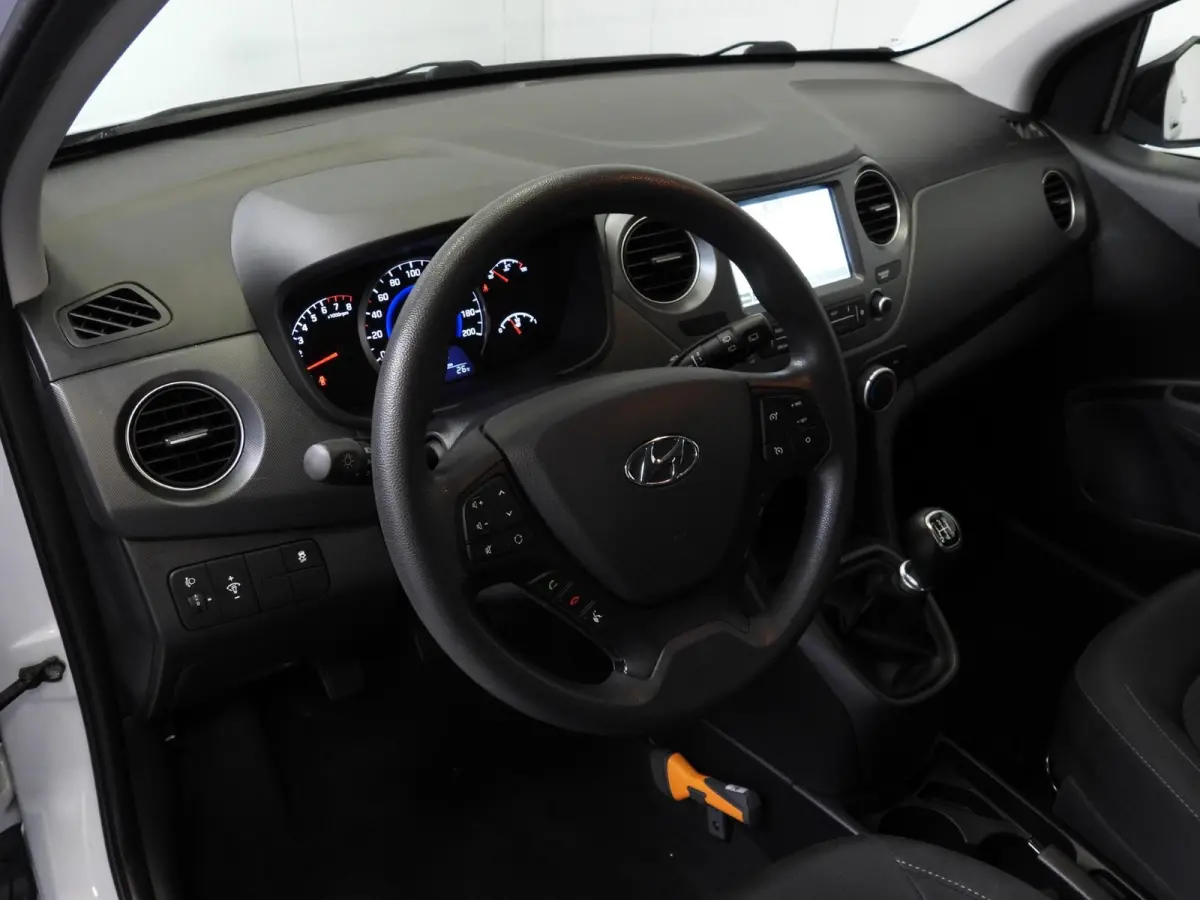 1.0i Comfort Smart Pack NAVI/AIRCO/CRUISE/PDC!
