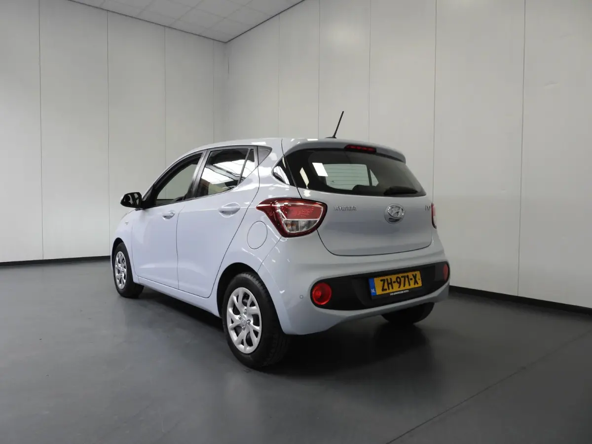 1.0i Comfort Smart Pack NAVI/AIRCO/CRUISE/PDC!