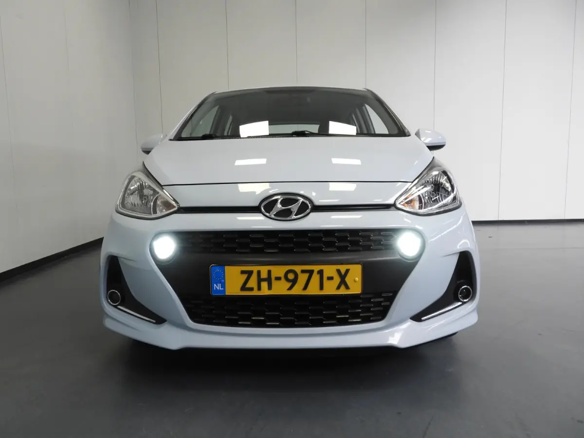 1.0i Comfort Smart Pack NAVI/AIRCO/CRUISE/PDC!