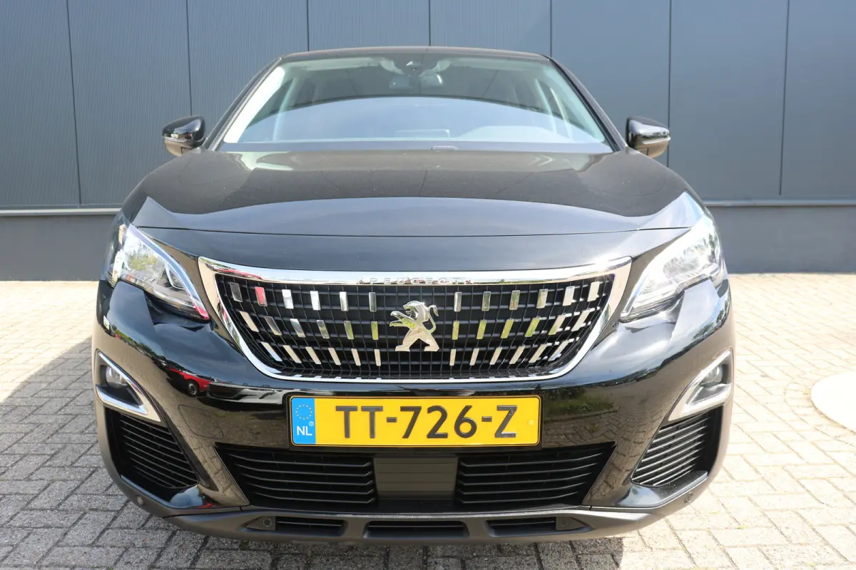 1.6 BlueHDi Lease Executive | Camera | Navi | Cruise control | All season banden | LED |