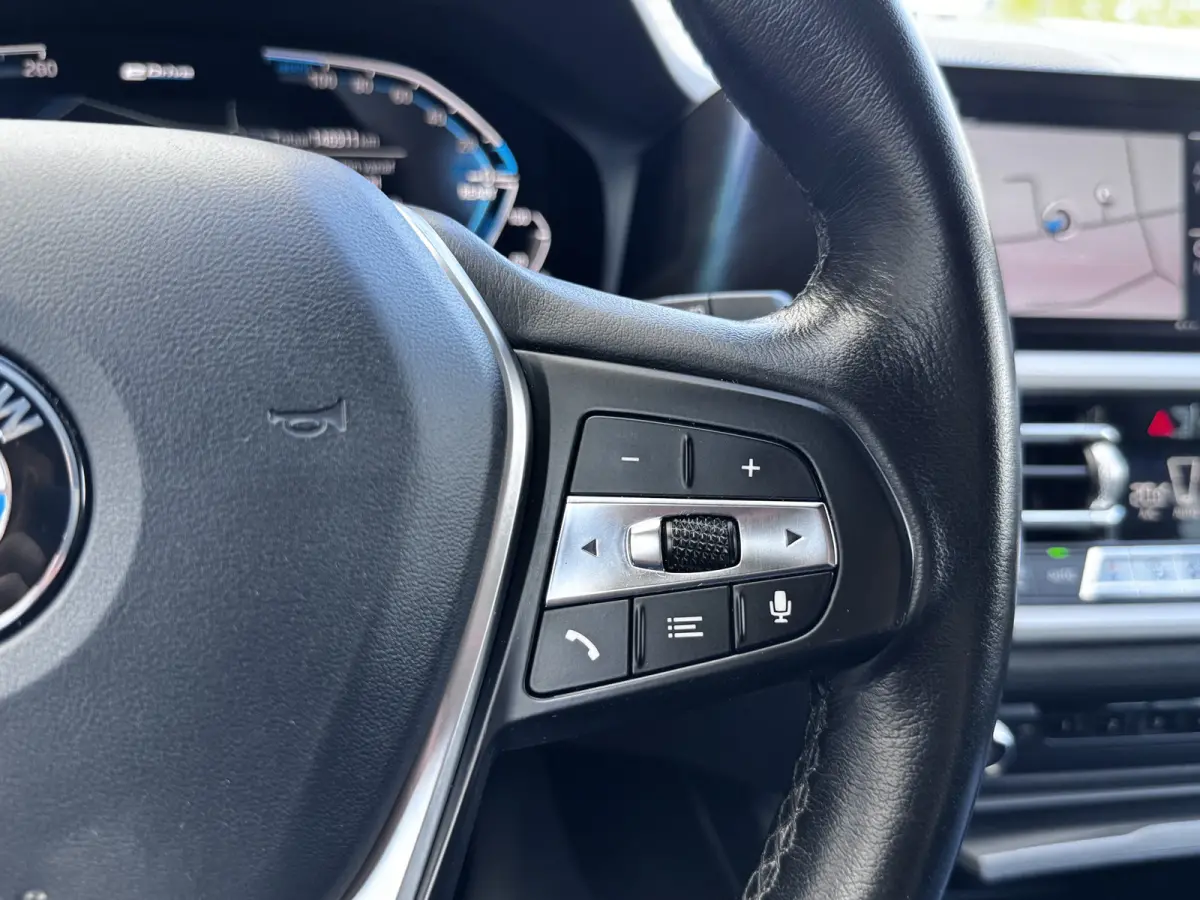 330e Business Edition Plus Dealer OH | Leder | Memory | Carplay | €22.900,- incl. BTW