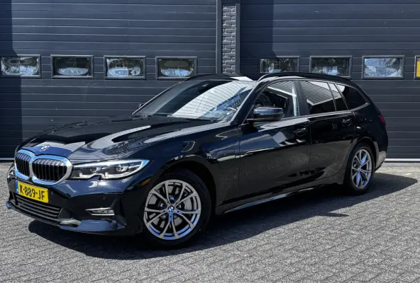 330e Business Edition Plus Dealer OH | Leder | Memory | Carplay | €22.900,- incl. BTW