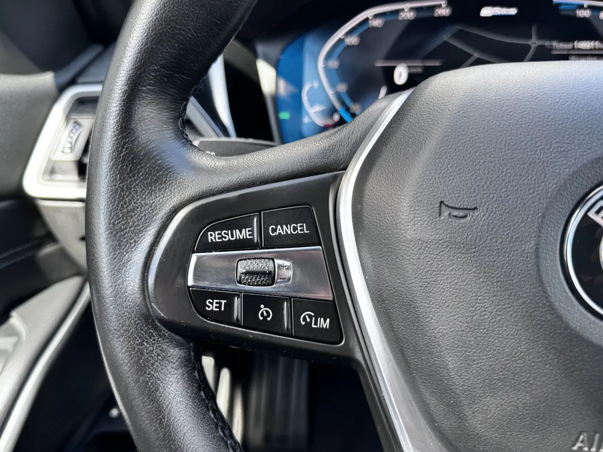 330e Business Edition Plus Dealer OH | Leder | Memory | Carplay | €22.900,- incl. BTW