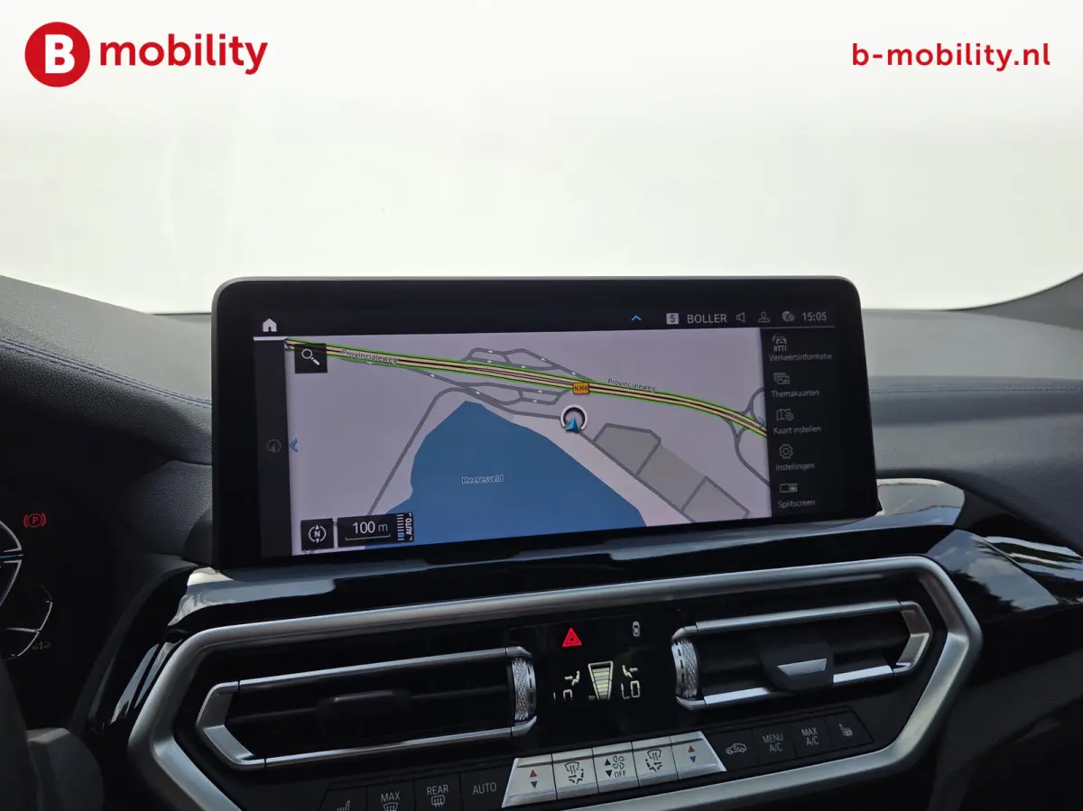 High Executive M-Sport 80 kWh SOH 98% 'Mineral-Weiss' Trekhaak Panoramdak Harman/Kardon | Adaptive Cruise Control | Elek. Stoelen | Head-Up | DAB