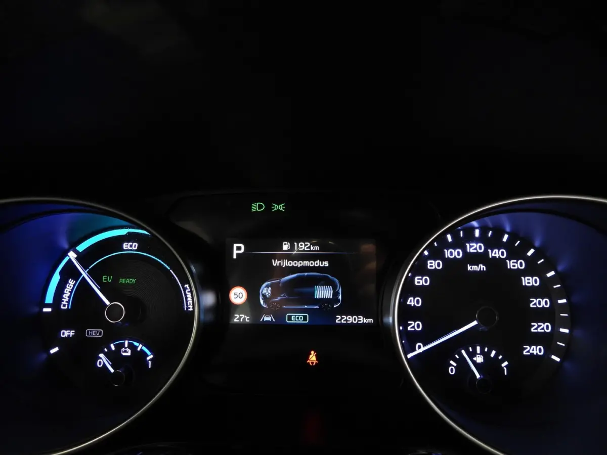 1.6 GDi PHEV Plug-In DynamicLine NAVI/CAMERA/LED/16"LMV!