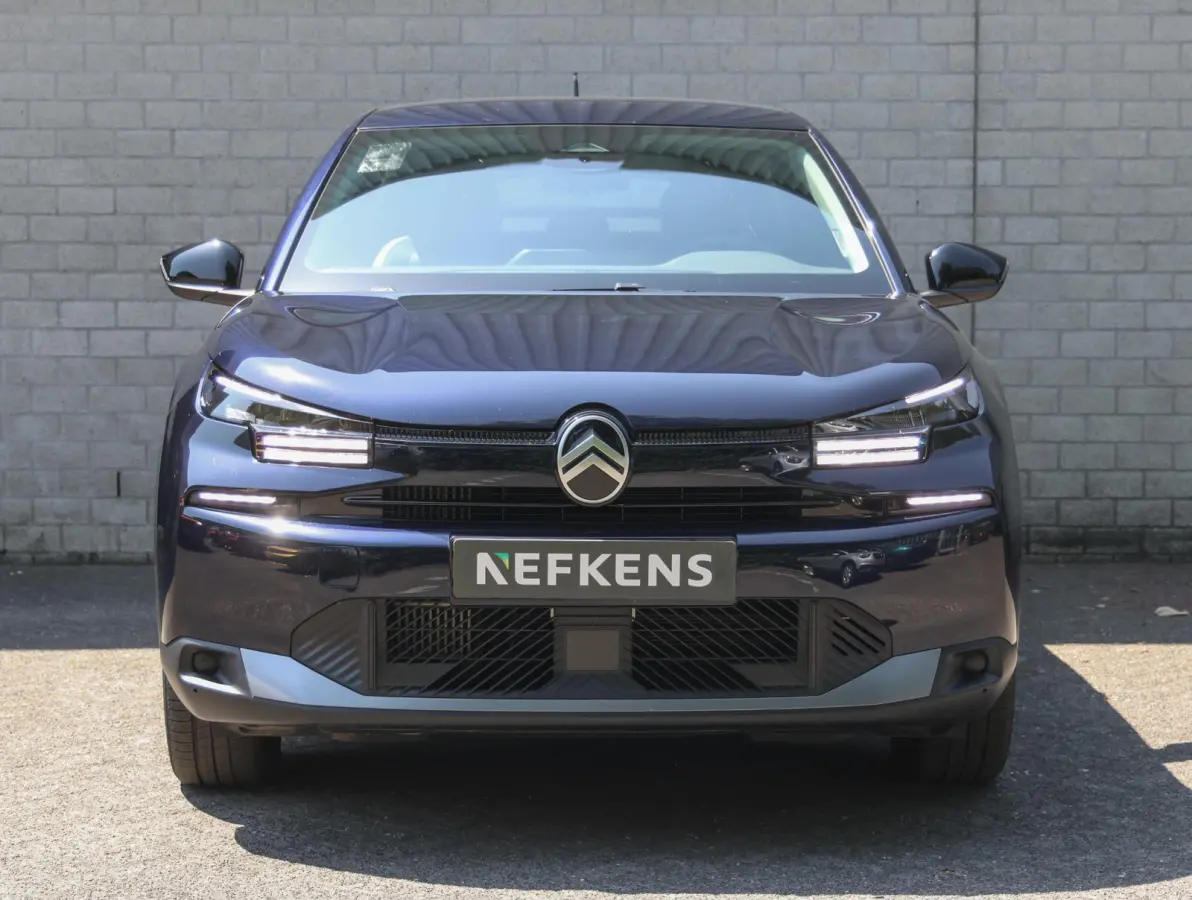 1.2 Hybrid 136 Plus | Camera achterzijde | Climate control | Navigatie | Apple en Android auto