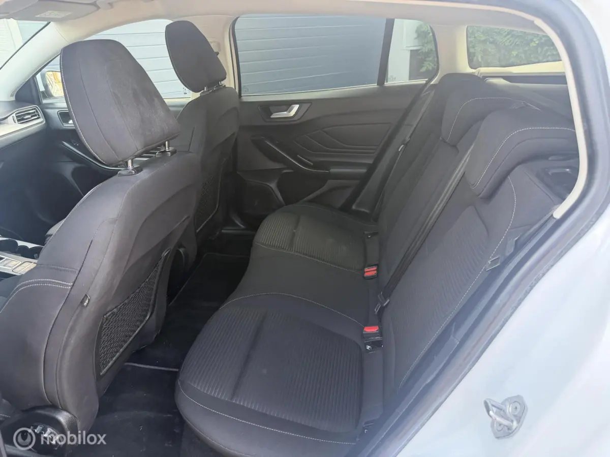 1.0 EcoBoost Titanium X Business
