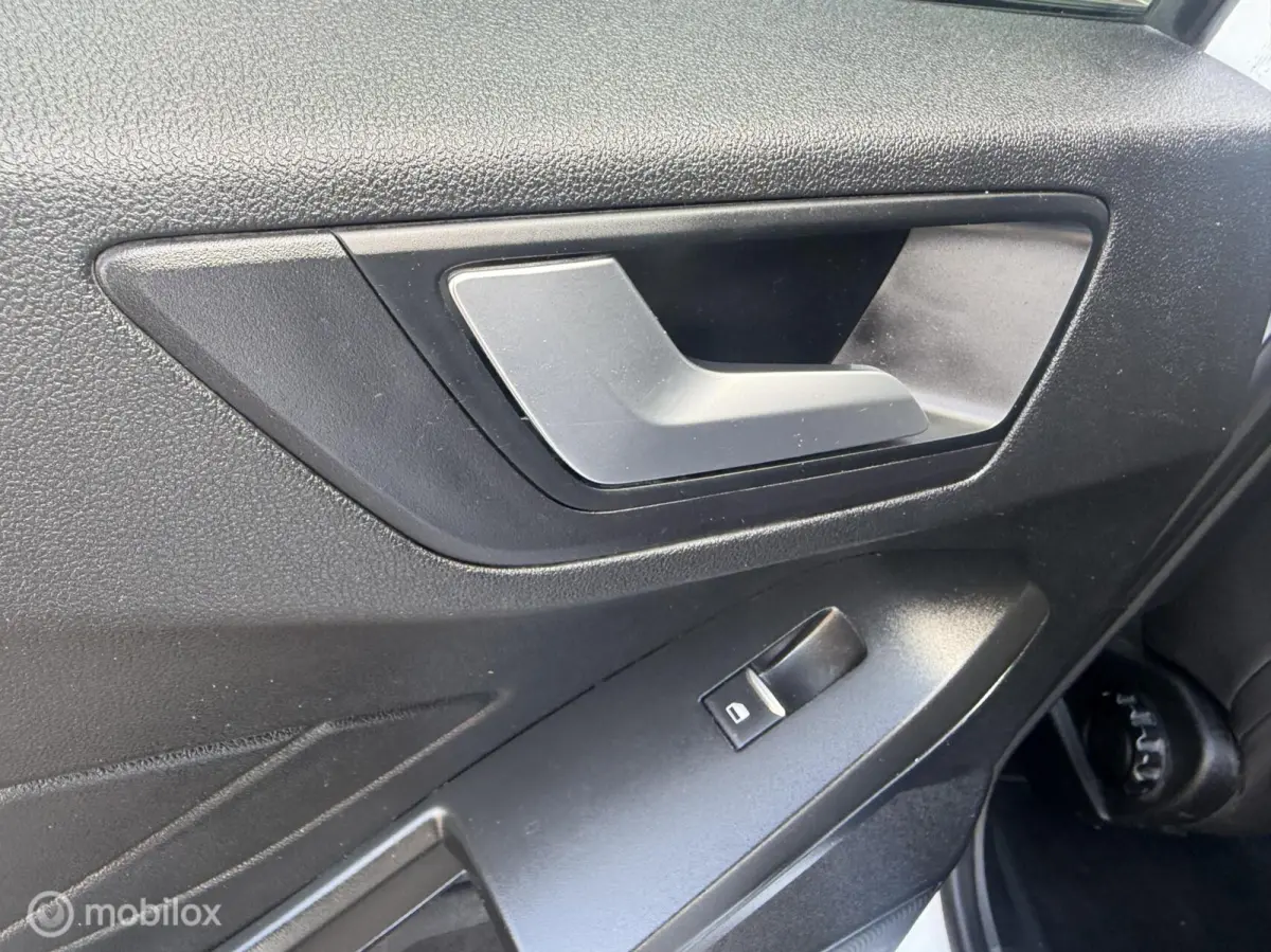 1.0 EcoBoost Titanium X Business