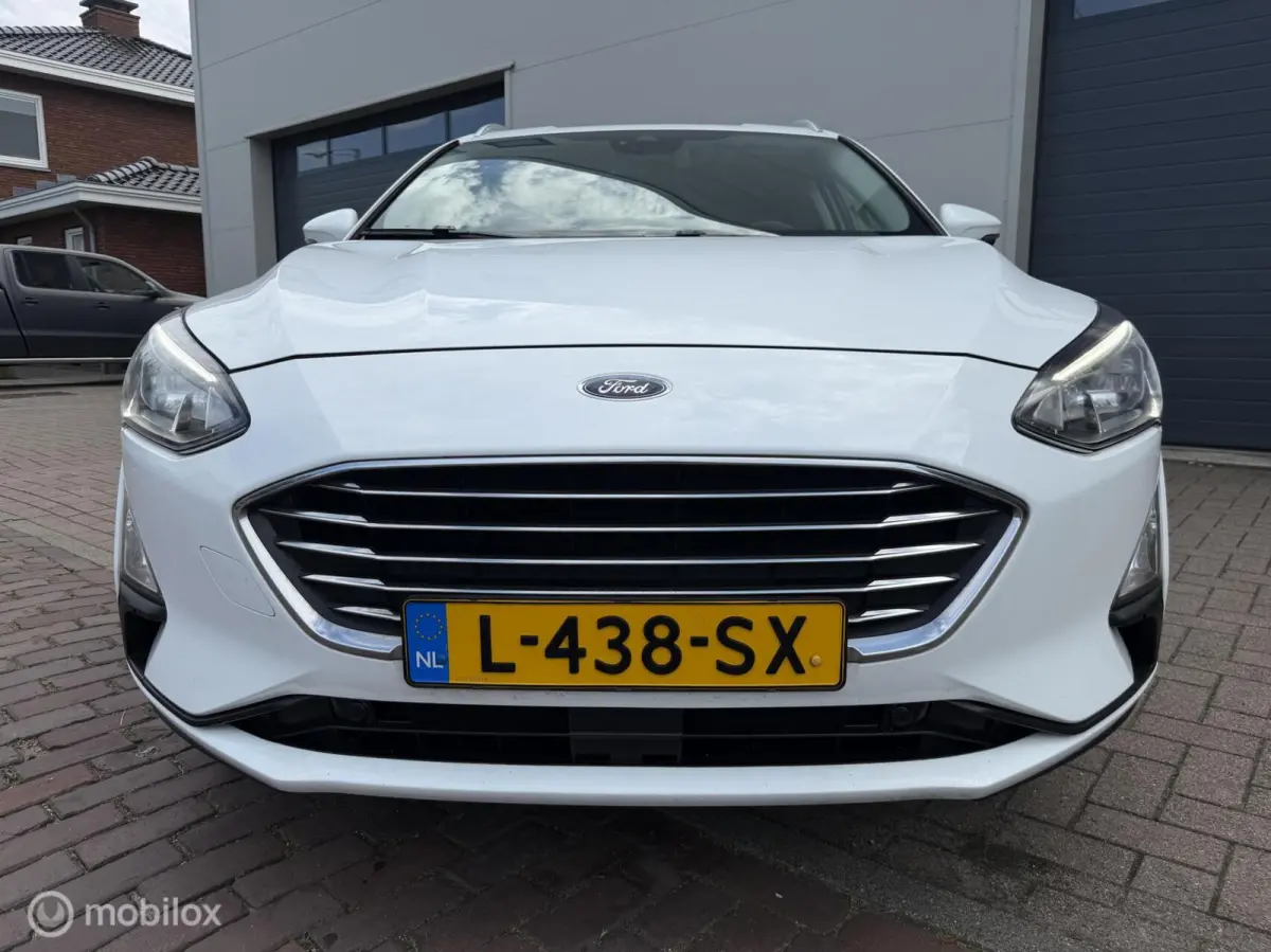 1.0 EcoBoost Titanium X Business