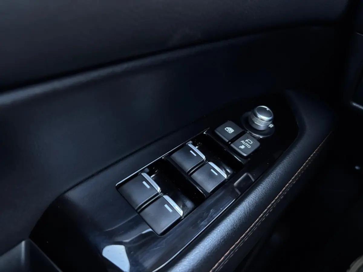 2.0 SkyActiv-G 165 Luxury ✅ Leder ✅ Stoelkoeling ✅ 360