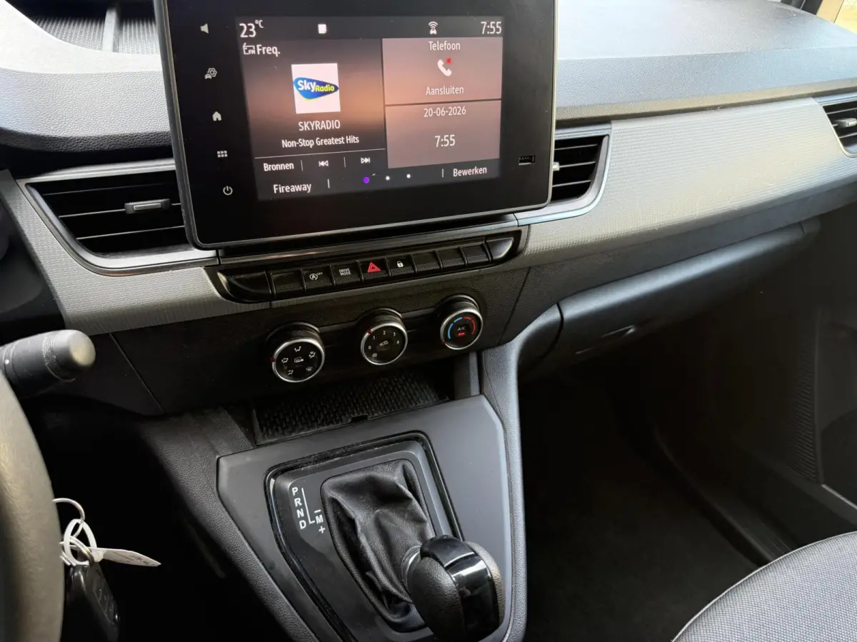 bestel 1.3 TCe Luxe Automaat Benz. Camera Apple Carplay