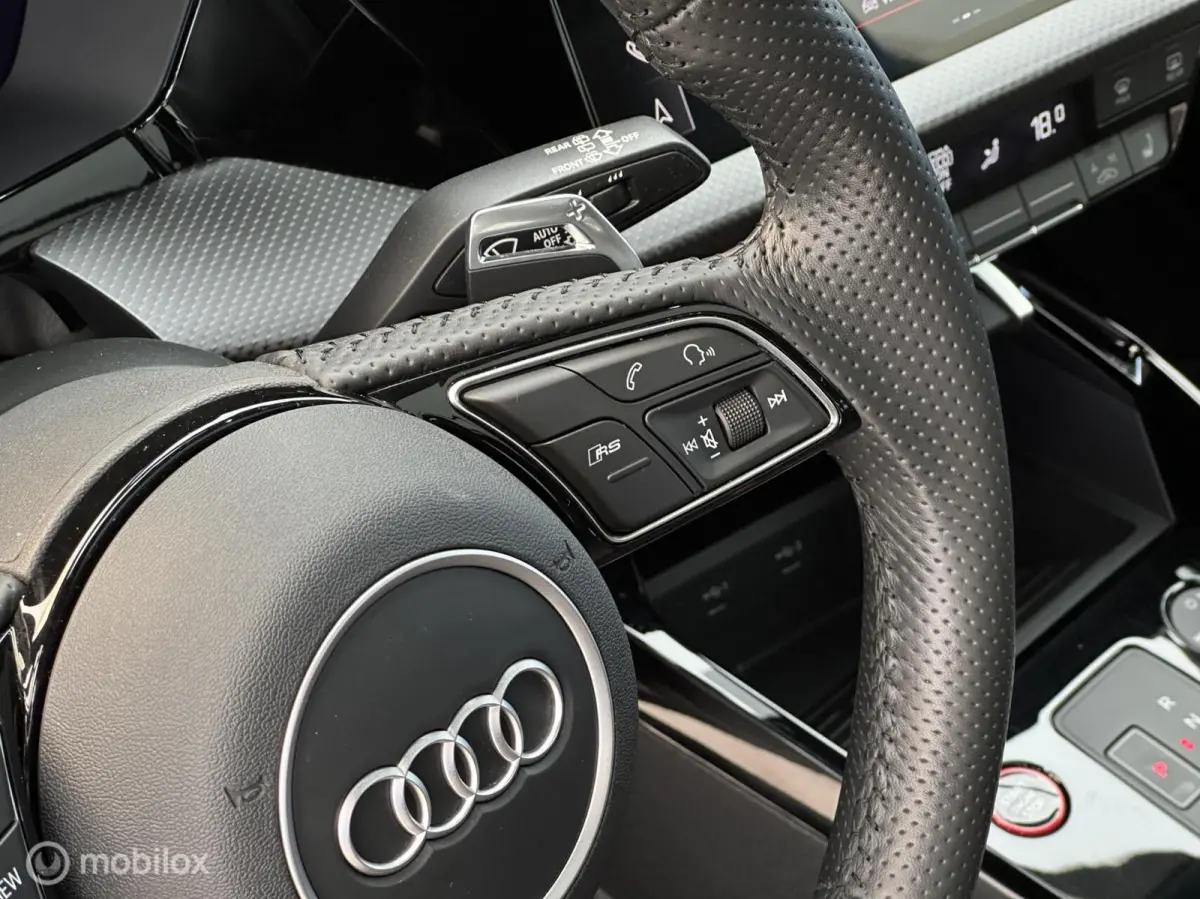 RS 3 2.5 TFSI quattro EXCLUSIVE/RS.UITL/PANO/B&O/FBR.GARANTIE