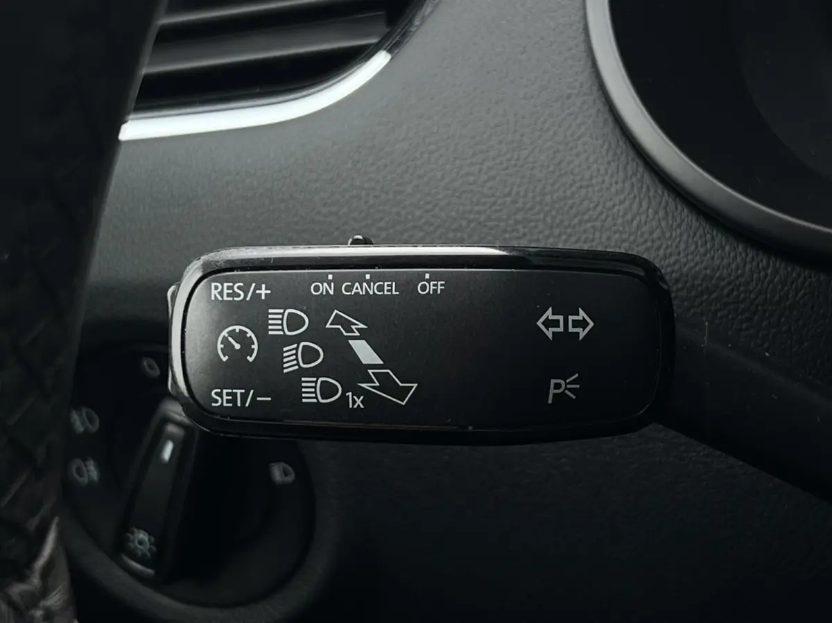 1.0 TSI Greentech Ambition Business CARPLAY/ANDROID | STOELVERW | CRUISE | NAV | PDC | DAB