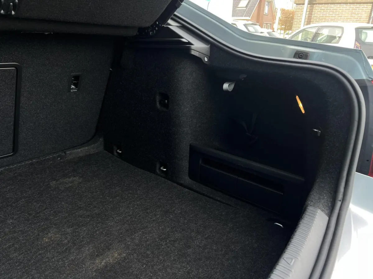 1.0 TSI Greentech Ambition Business CARPLAY/ANDROID | STOELVERW | CRUISE | NAV | PDC | DAB