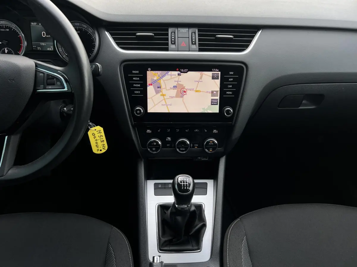 1.0 TSI Greentech Ambition Business CARPLAY/ANDROID | STOELVERW | CRUISE | NAV | PDC | DAB