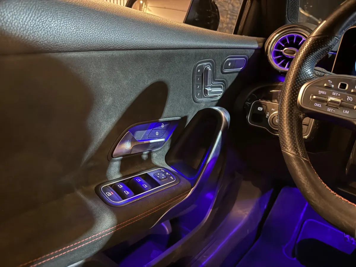 220 AMG | Sfeerverlichting | Pano | Night-pakket