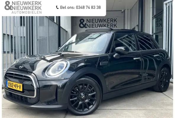 1.5 Cooper Classic | SCHUIF/KANTELDAK | HEAD-UP DISPLAY | HARMAN/KARDON | CAMERA | CARPLAY/ANDROID | NAVI | STOELVERWARMING | PDC V+A | LMV | KEYLESS | CRUISE CONTROL | CLIMATE CONTROL | LED