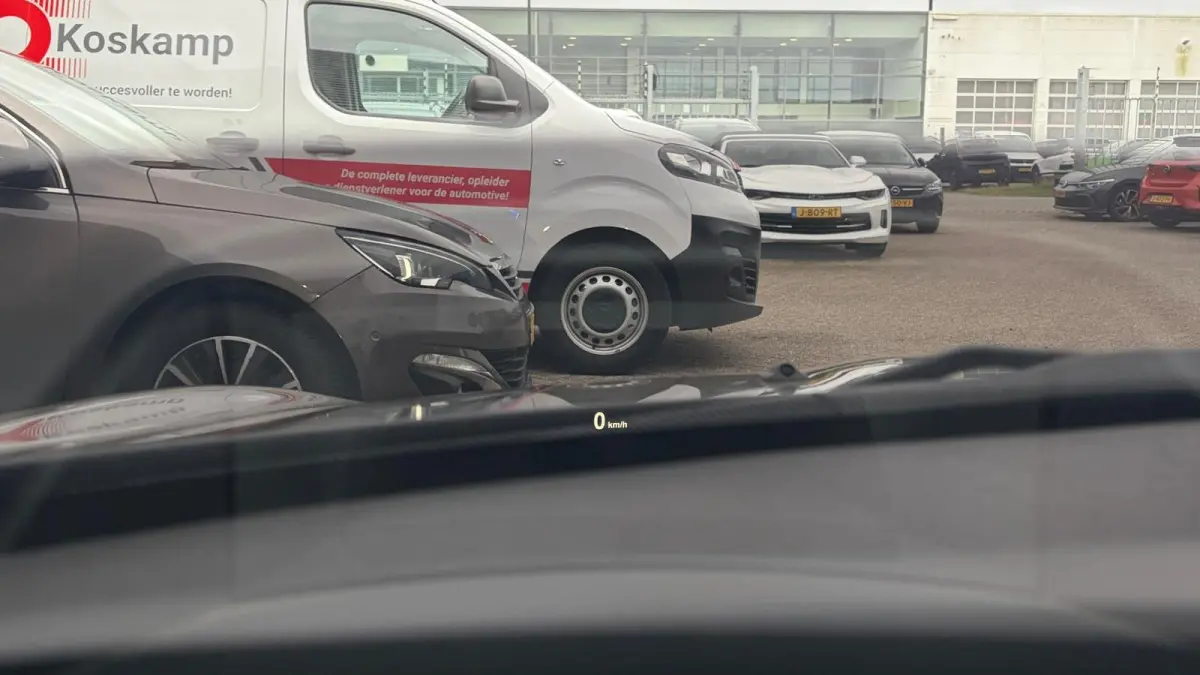 Mini S Cabrio 2.0 231PK JOHN COOPER WORKS AUTOMAAT / NAVI / LEDER / CLIMA / LED / PDC / 17" LMV / CAMERA / KEYLESS / UNIEK / ORG. NL !!