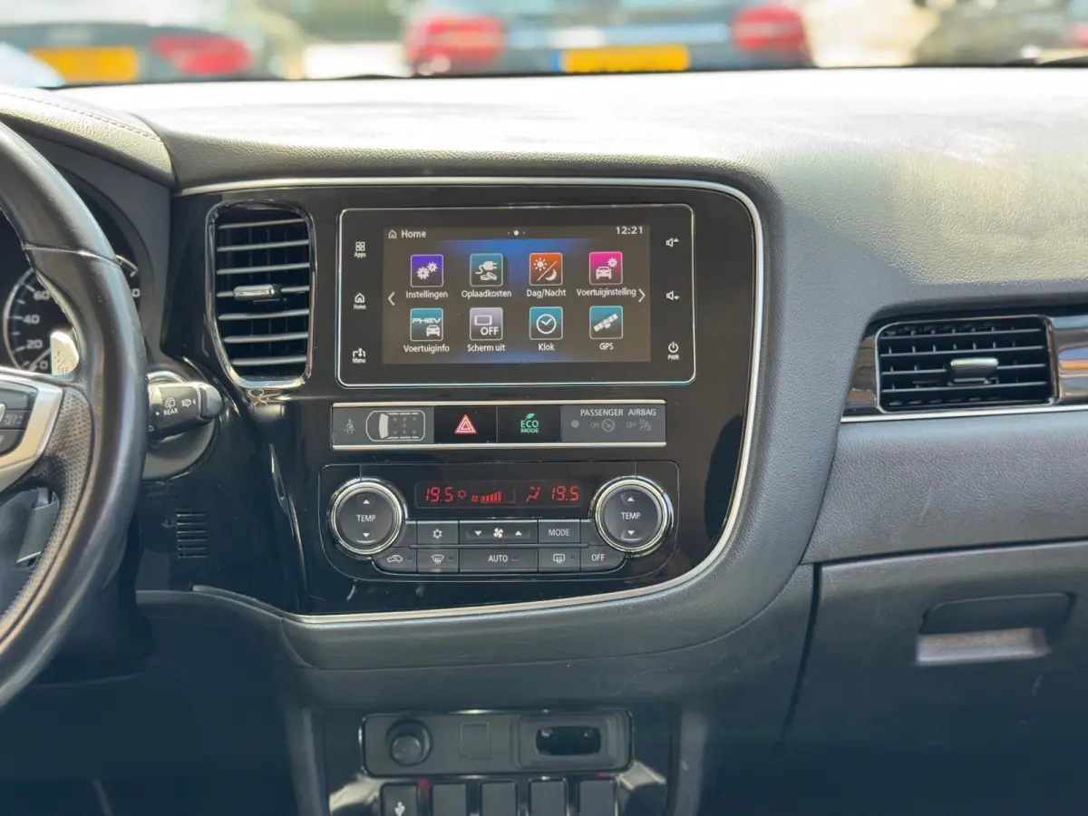 2.4 PHEV Pure+ 2019 AUT NAVI LM NAP!