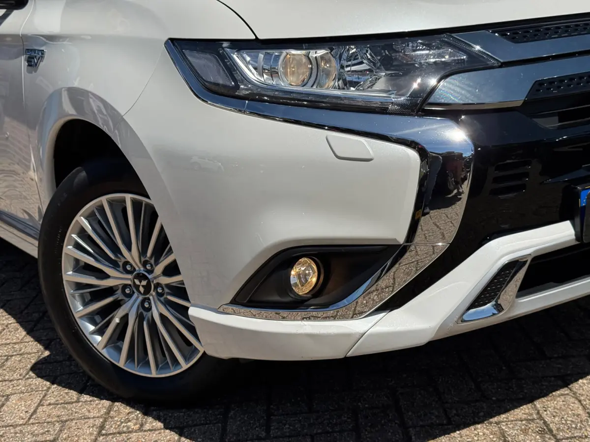 2.4 PHEV Pure+ 2019 AUT NAVI LM NAP!