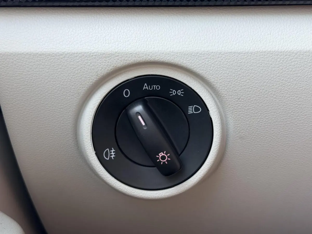 Up! 1.0 BMT move up! | Cruise | PDC | Airco | Dealer Onderhouden