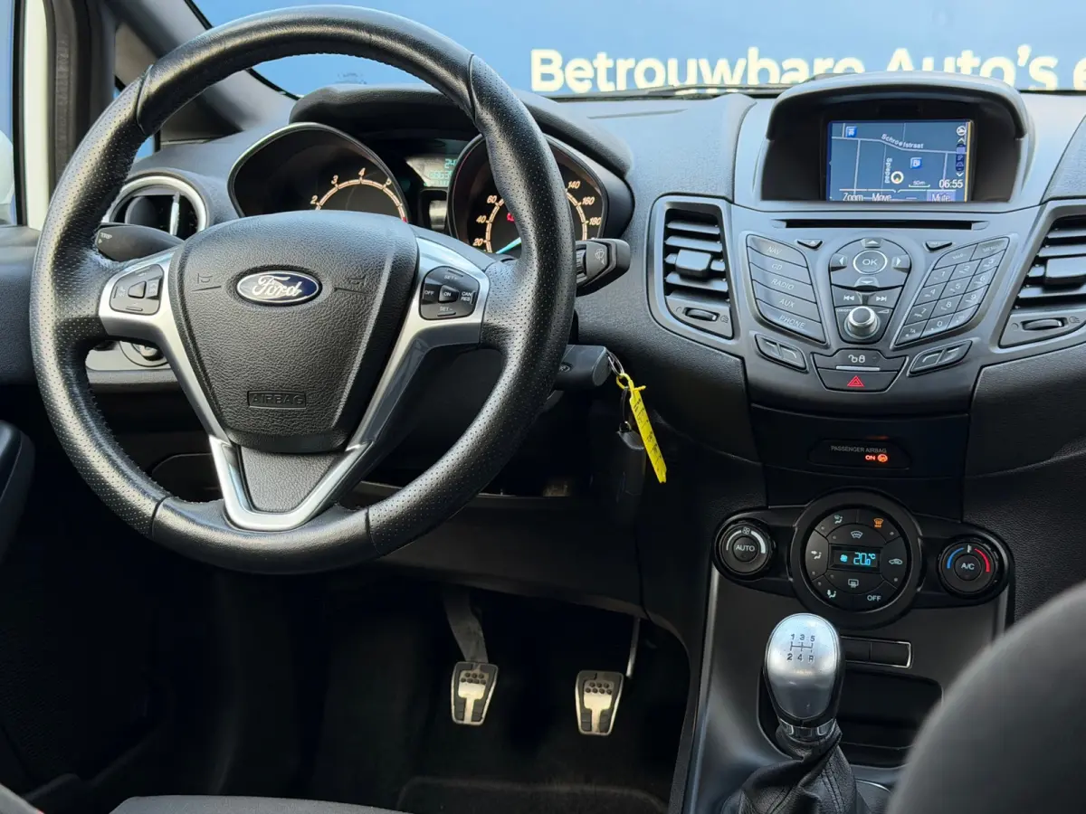 1.0 EcoBoost ST Line|Trekhaak|Navi|Climate|Cruise|PDC|LMV|DealerOnderhouden|Isofix|