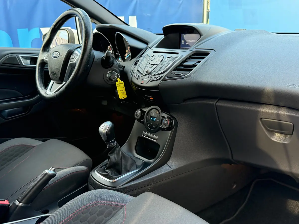 1.0 EcoBoost ST Line|Trekhaak|Navi|Climate|Cruise|PDC|LMV|DealerOnderhouden|Isofix|