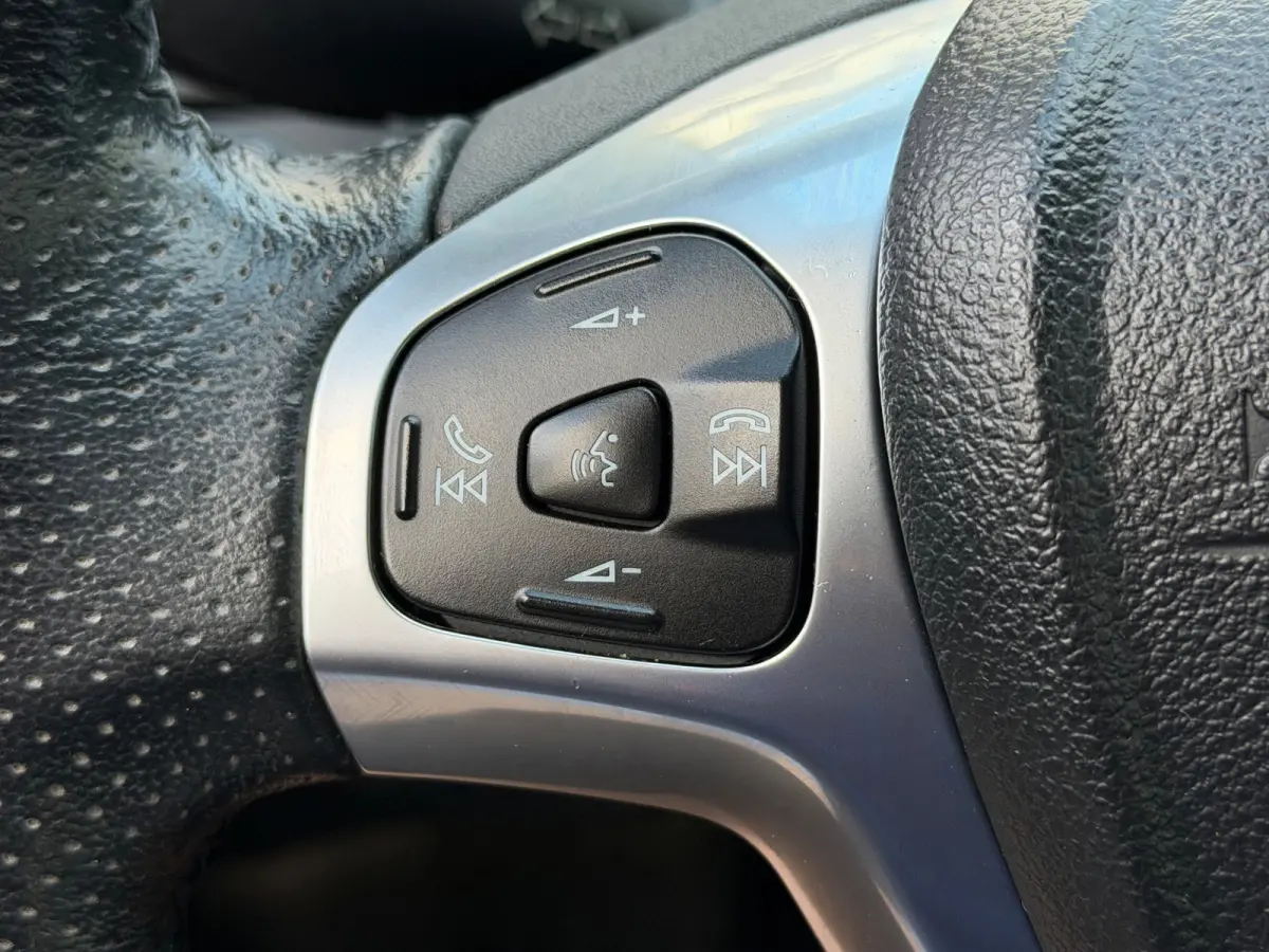 1.0 EcoBoost ST Line|Trekhaak|Navi|Climate|Cruise|PDC|LMV|DealerOnderhouden|Isofix|