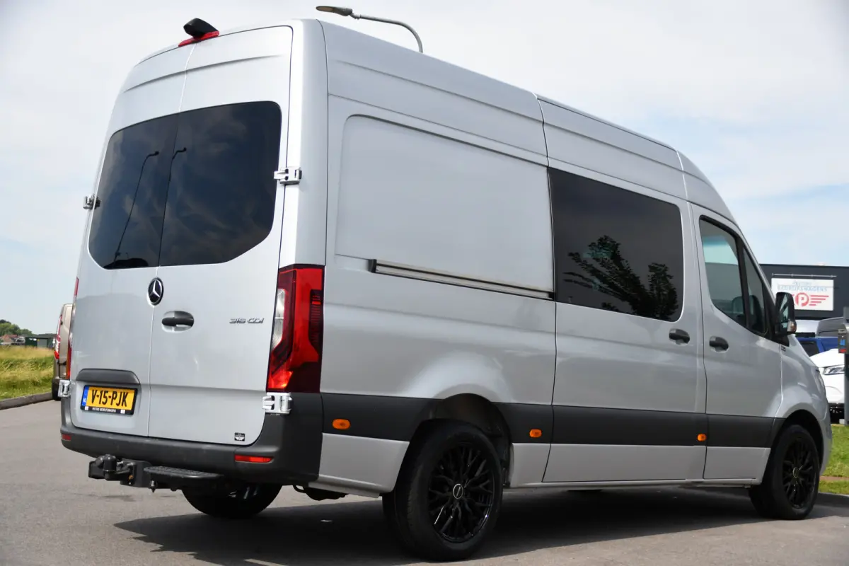 316 2.2 CDI L2H2 DC PB Edition Adaptieve Cruise, Camera, Carplay, LED, 164pk, Stoelverwarming, Trekhaak, Automaat, 10,5'' Mbux, Standkachel, Uniek!