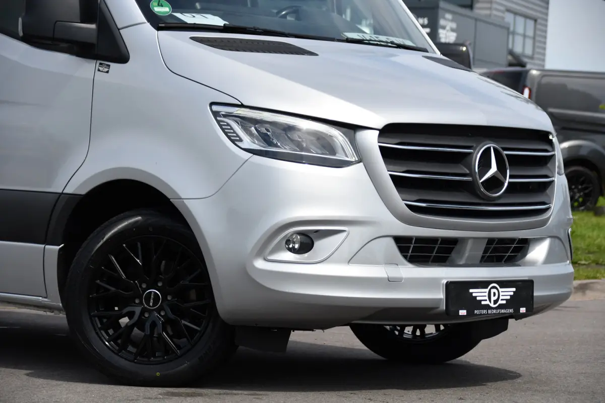 316 2.2 CDI L2H2 DC PB Edition Adaptieve Cruise, Camera, Carplay, LED, 164pk, Stoelverwarming, Trekhaak, Automaat, 10,5'' Mbux, Standkachel, Uniek!