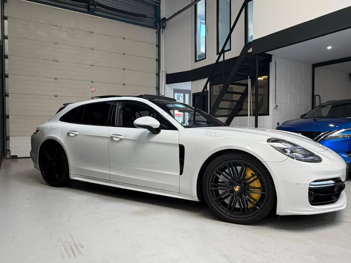 4.0 Turbo turismo fabrieksgarantie,bomvol
