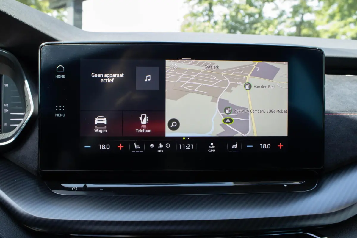 2.0 TSI RS 245 Business|Stoelverwarming Voor+Achter|HeadUp|Trekhaak|Pano|