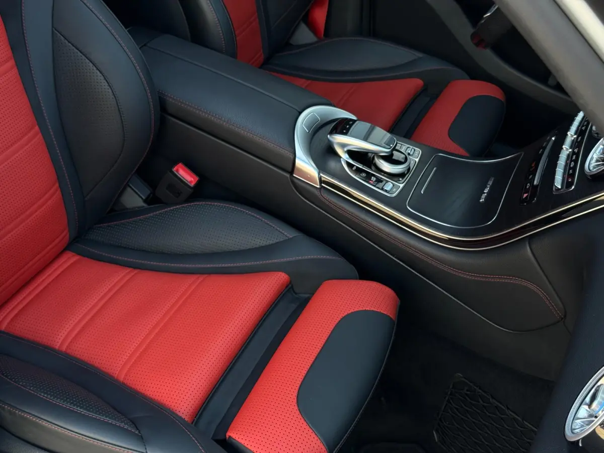 AMG 63 S 4MATIC+ / Carbon Keramisch / Memory / Burmester / Keyless / Pano / AutoPilot / Luchtvering /