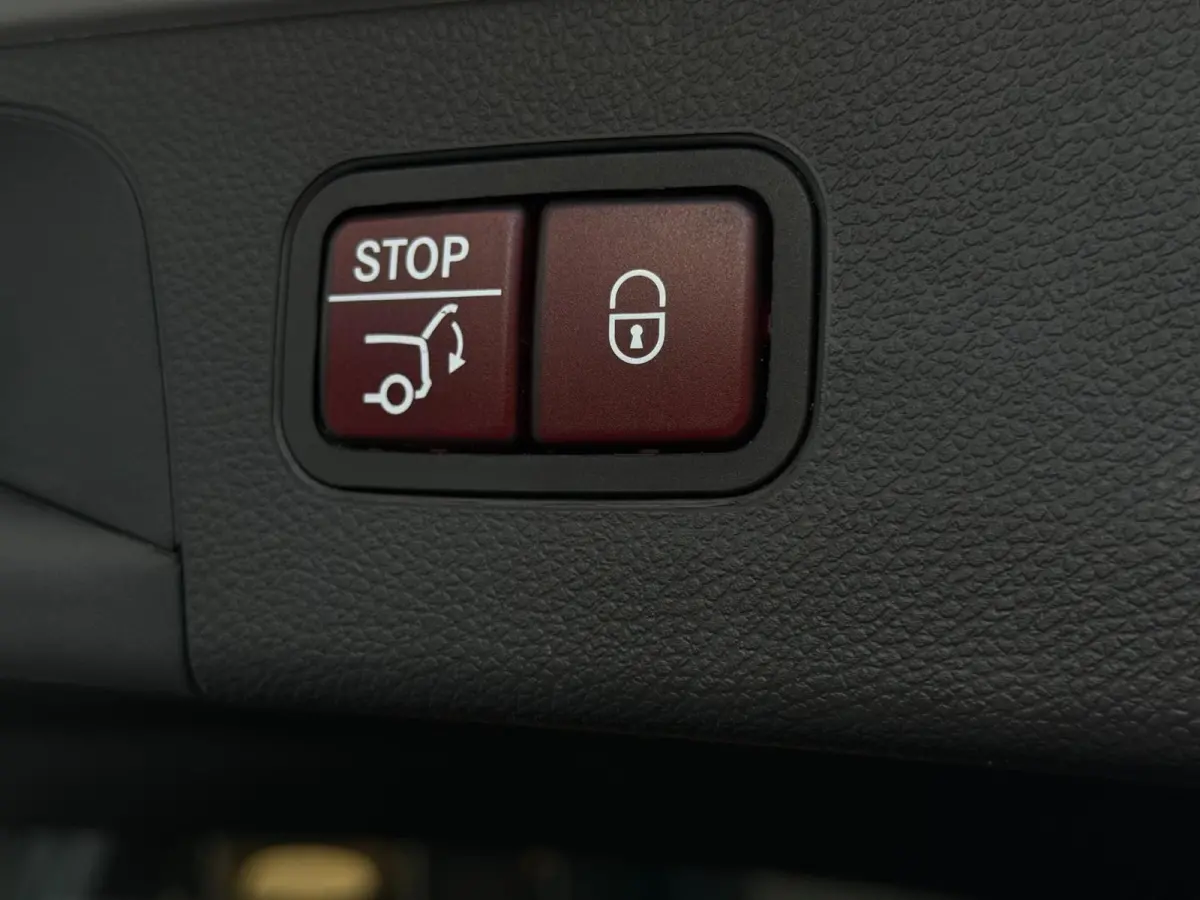 AMG 63 S 4MATIC+ / Carbon Keramisch / Memory / Burmester / Keyless / Pano / AutoPilot / Luchtvering /