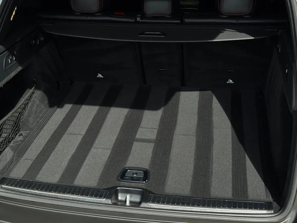 AMG 63 S 4MATIC+ / Carbon Keramisch / Memory / Burmester / Keyless / Pano / AutoPilot / Luchtvering /