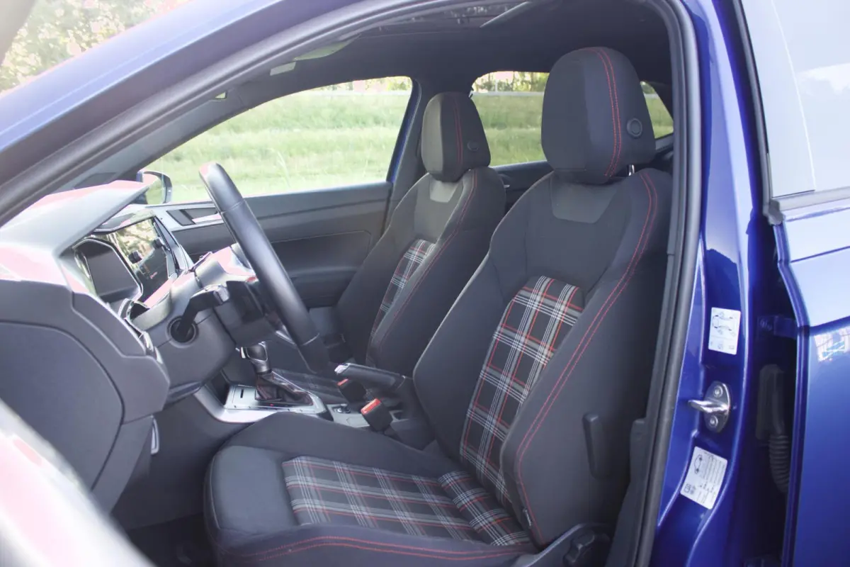 GTI | Brescia - Pano - LED - Virtual Cockpit